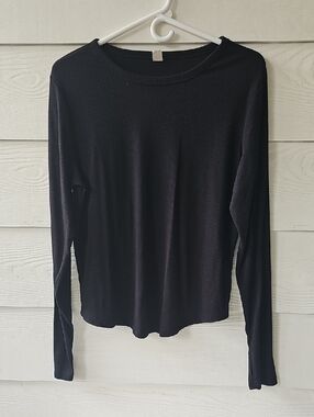 Old Navy UltraLite Rib-Knit Long Sleeve Top Black XL Go-Dry Active